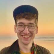 Sam's picture - Physics and Mathematics, PhD from Cambridge tutor in Los Alamos NM