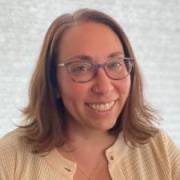 Robyn's picture - Professional English Language Educator for youth, college, adults tutor in Berkeley CA